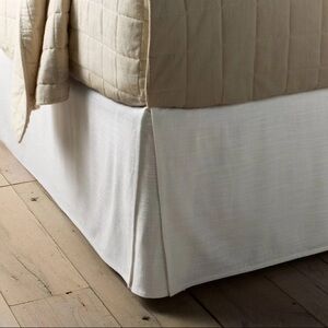 NWT Casaluna Linen Blend Bed Skirt - King, White